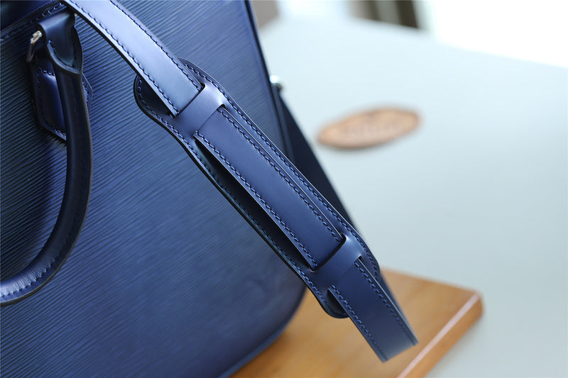 Fan Fashion Lu-Vi bags - 9871
