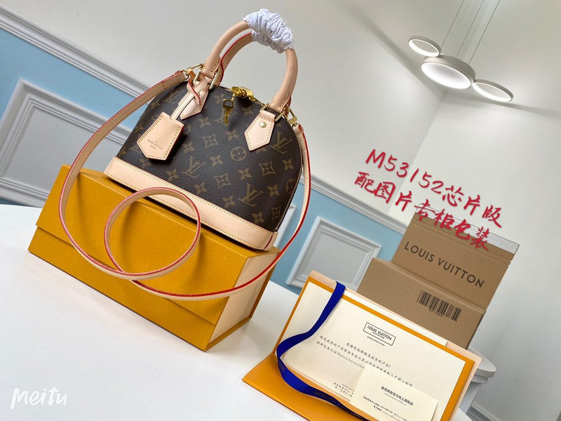 Fan Fashion Lu-Vi bags - 17741