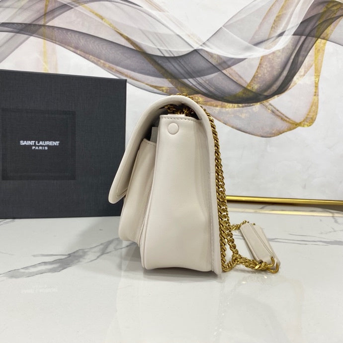 Amelia - YSL Bag - 2443