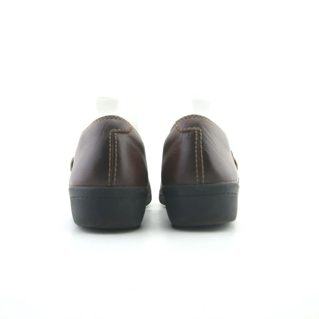 CLARKS SOFT CUSHION