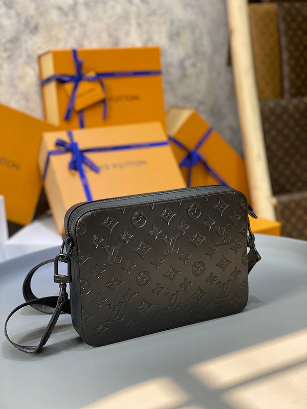 Fan Fashion Lu-Vi bags - 17467