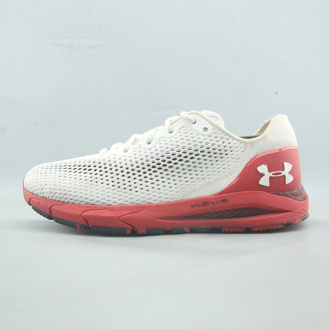 UNDER ARMOUR HOVR SONIC 4