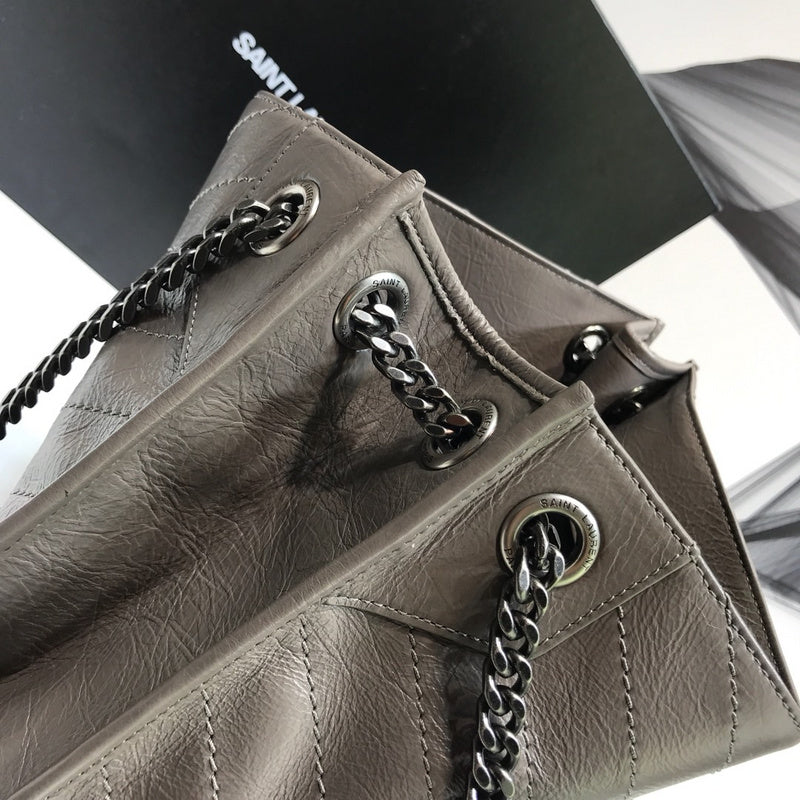 Amelia - YSL Bag - 2340