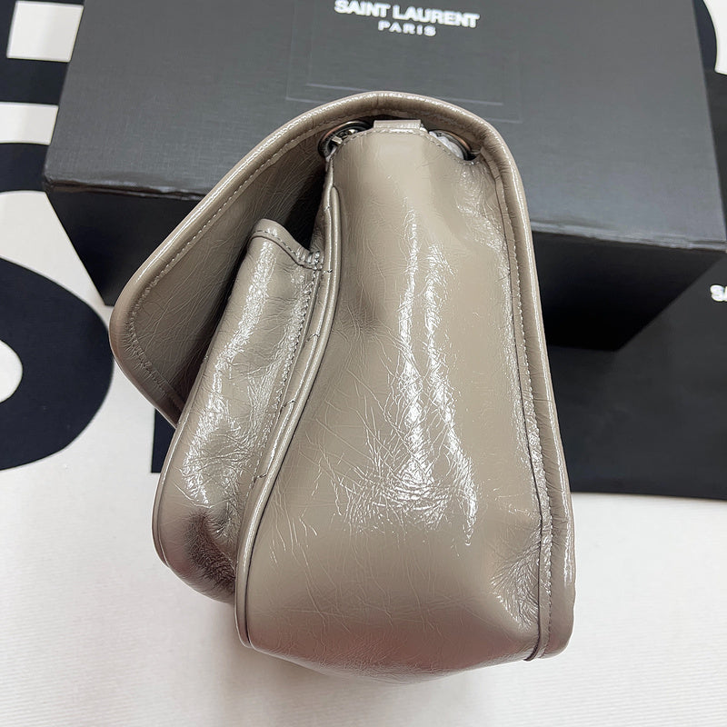 Amelia - YSL Bag - 2242