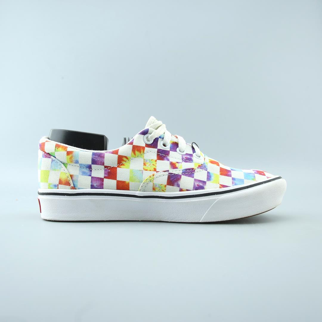 VANS AUTHENTIC
