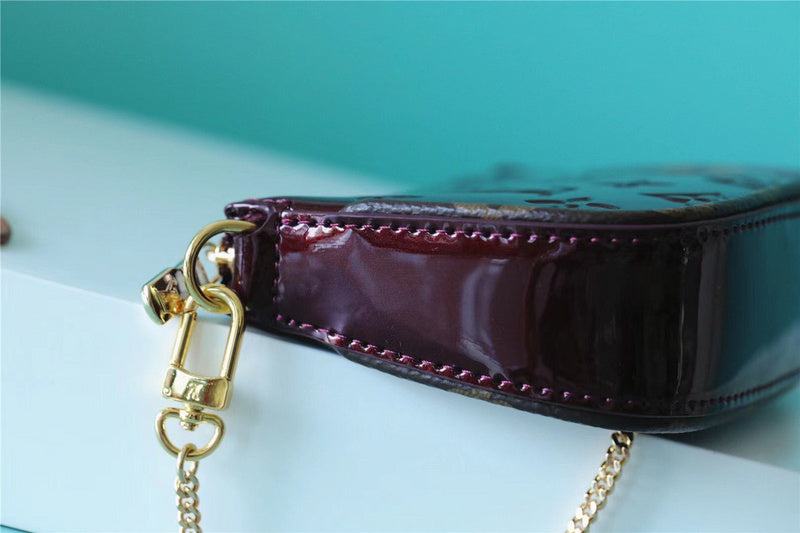 Fan Fashion Lu-Vi bags - 8841
