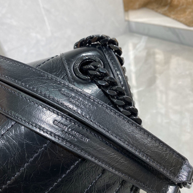 Amelia - YSL Bag - 4050