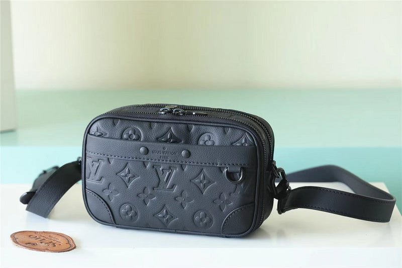 Fan Fashion Lu-Vi bags - 9893