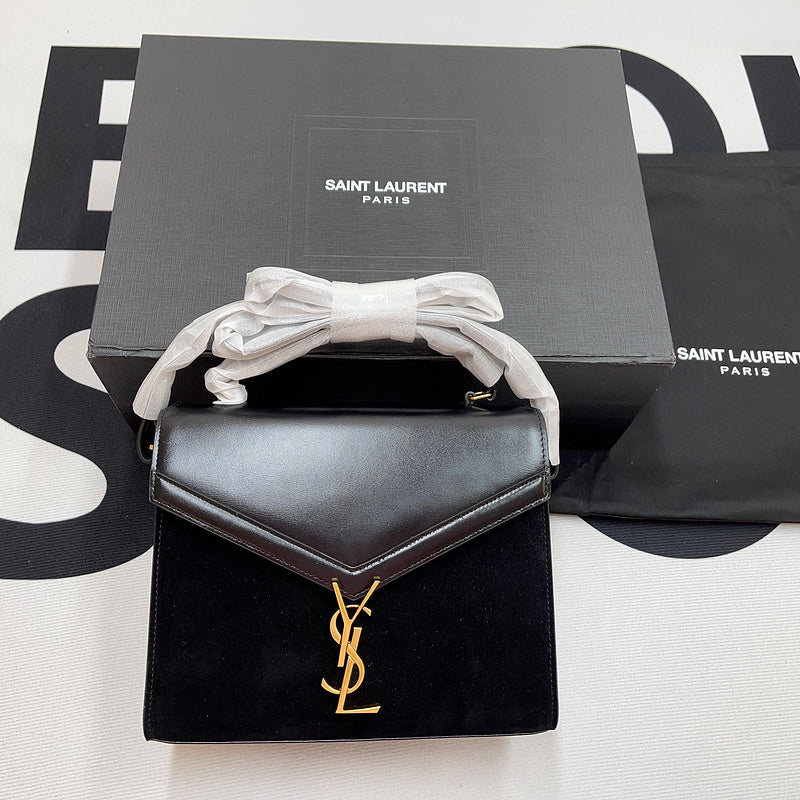 Amelia - YSL Bag - 2200