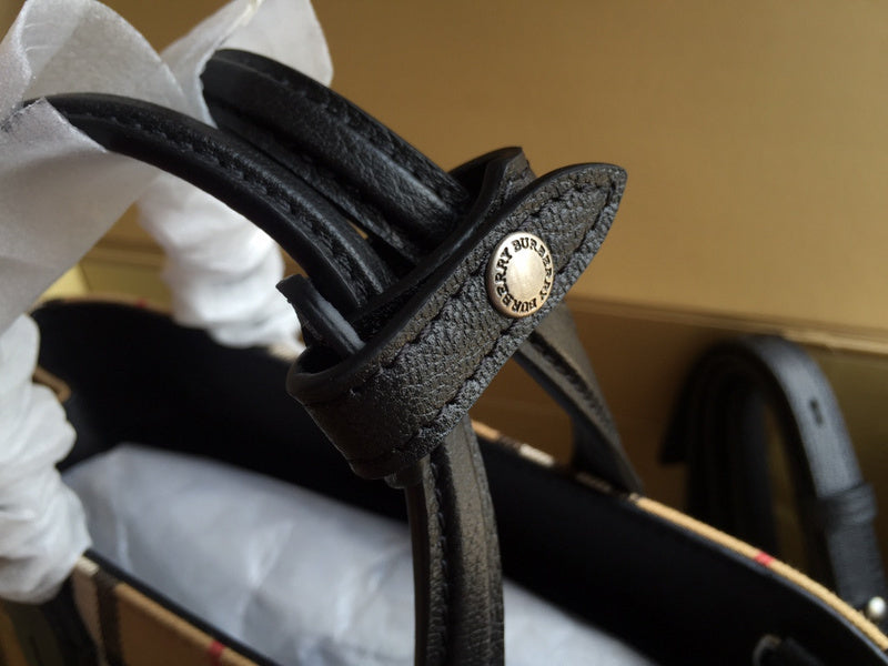 Burberry Bags - Bagsattire   662