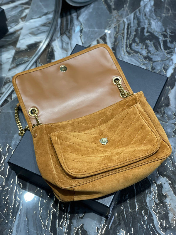 Amelia - YSL Bag - 3900