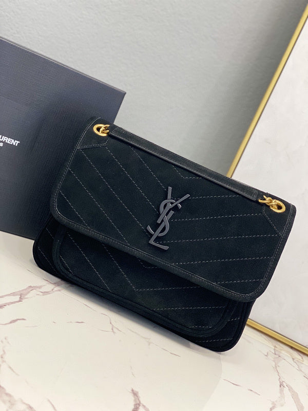 Amelia - YSL Bag - 2158