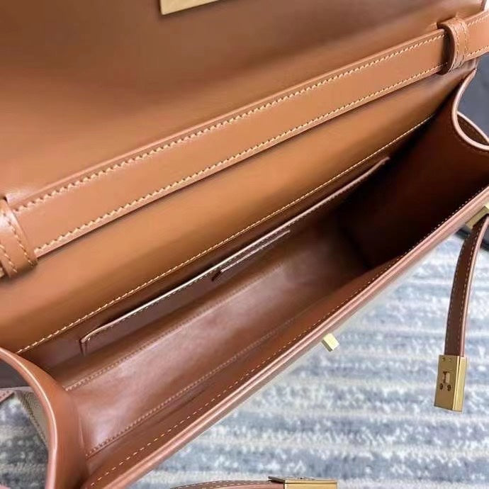Amelia - YSL Bag - 2387