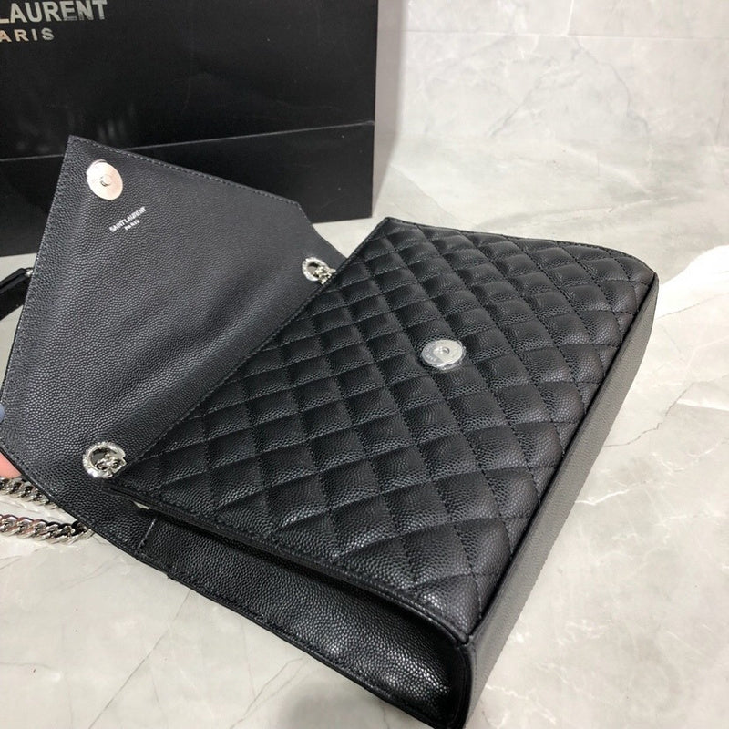 Amelia - YSL Bag - 4040
