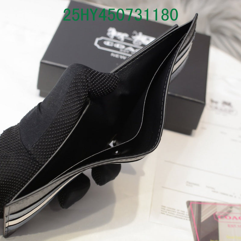 Amelia - CAH Wallet - 101
