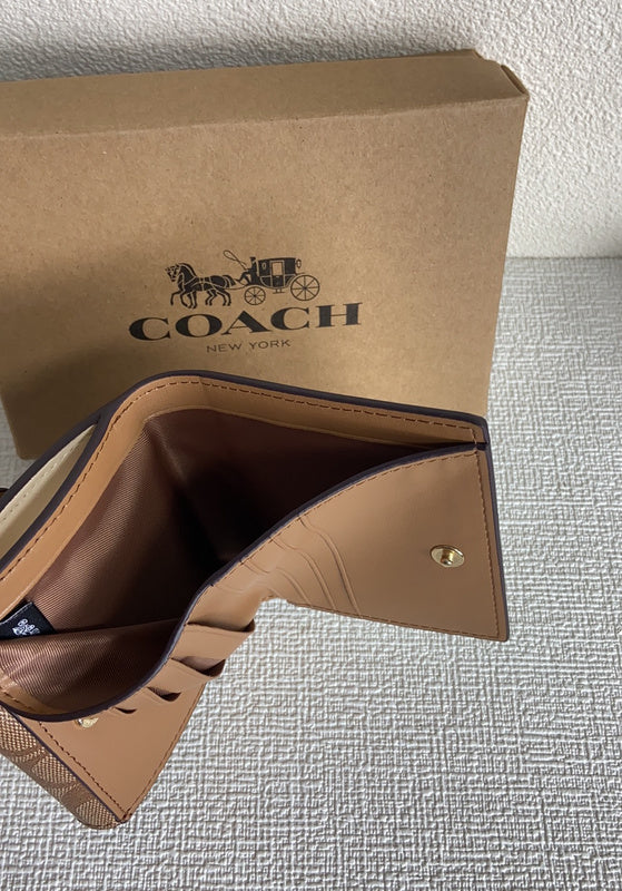 Amelia-i CAH Bags - 010