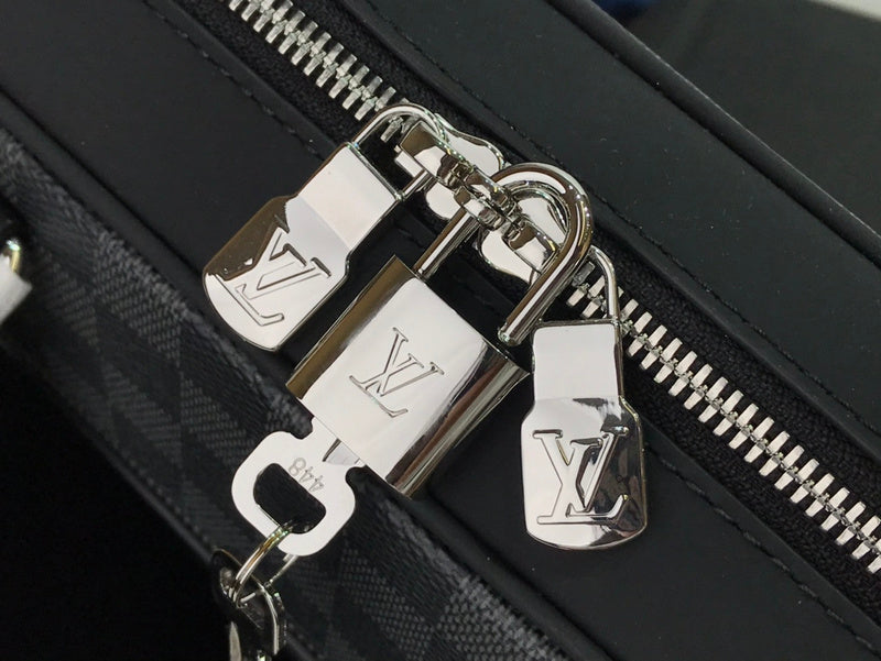 Fan Fashion Lu-Vi bags - 17565