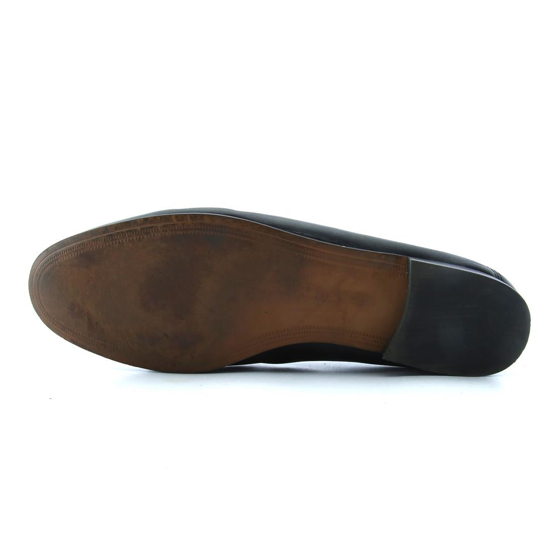 SAM EDELMAN  .