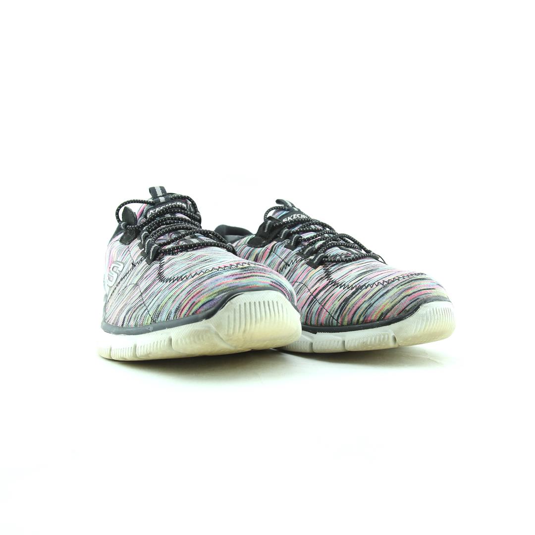 SKECHERS MEMORY FOAM