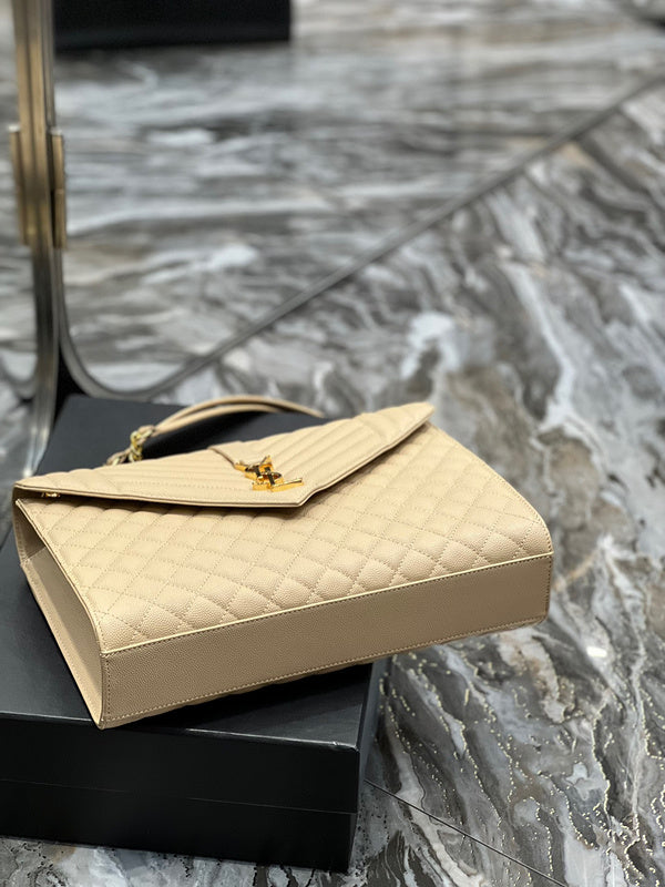Amelia - YSL Bag - 1888