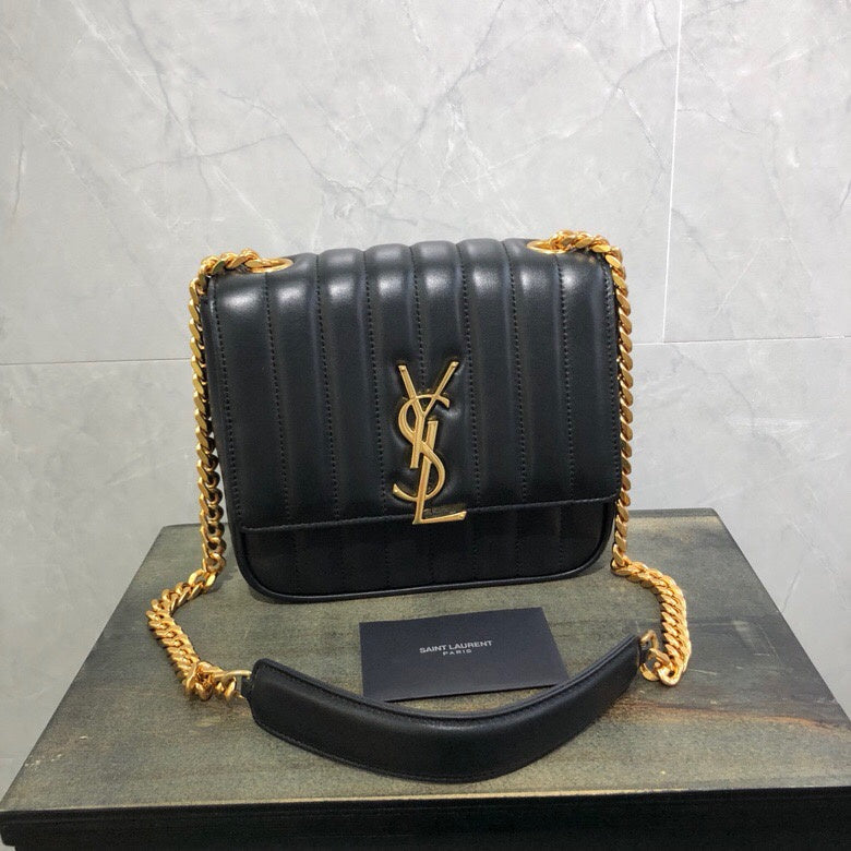 Amelia - YSL Bag - 4055