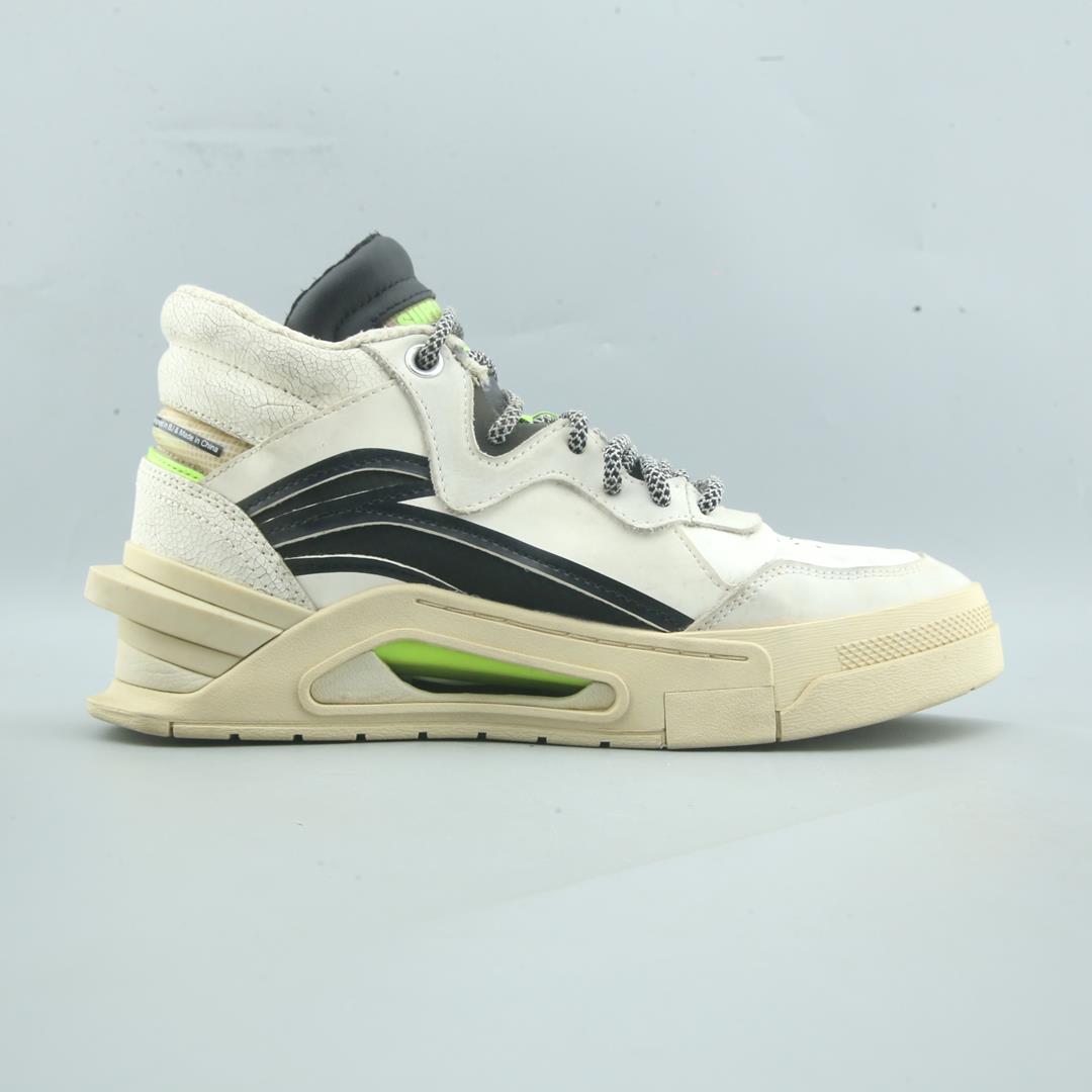 LI-NING WEIWU PREMIUM MID