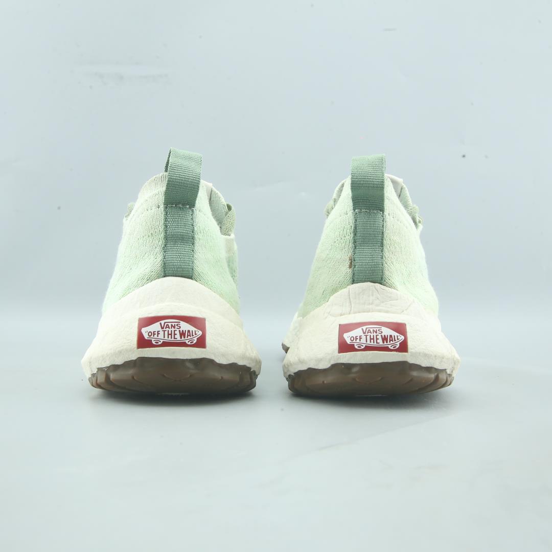 VANS ULTRARANGE
