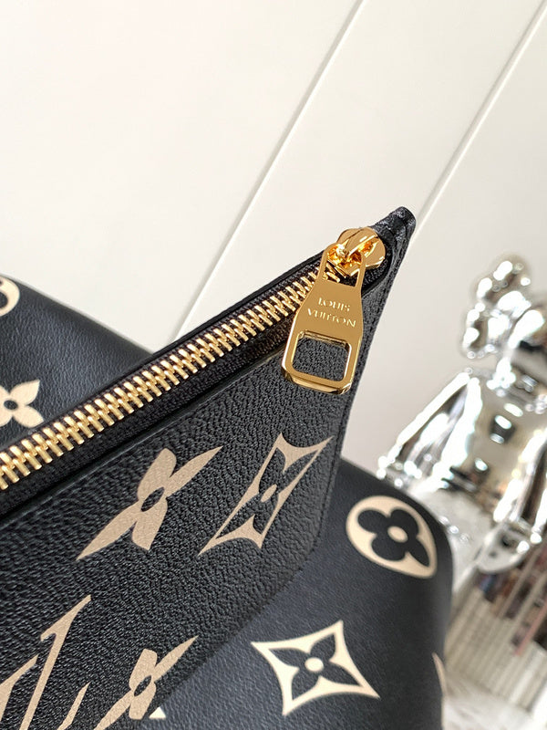 Amelia's Bag Gallery - LOV Bags - 1320