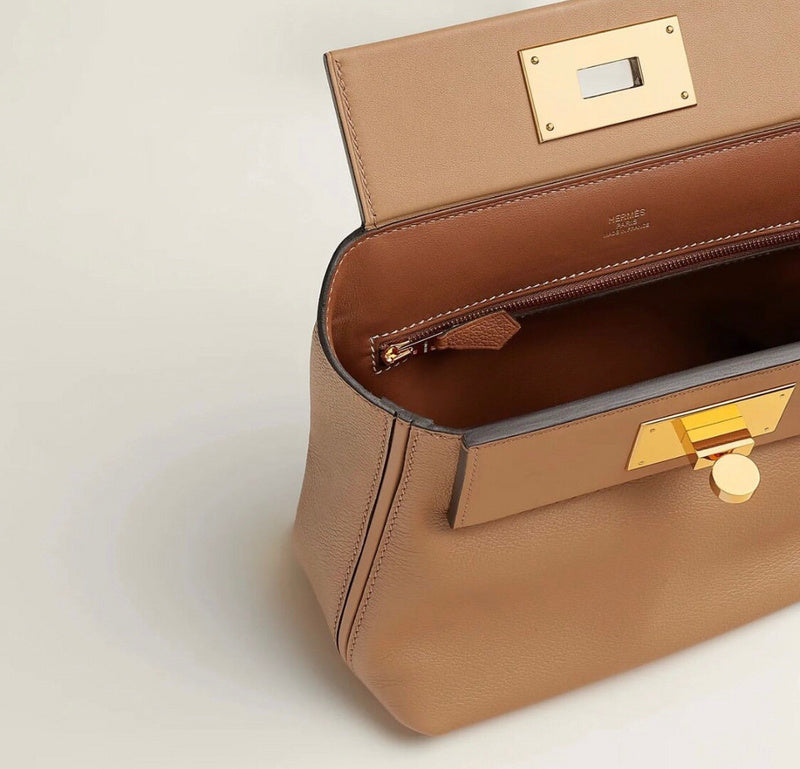 Amelia - HMS Bags - 1676