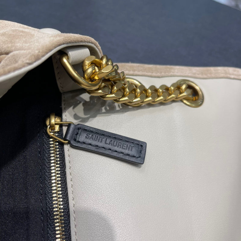 Amelia - YSL Bag - 3900