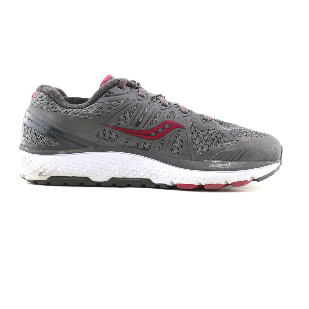 SAUCONY  ECHELON 6
