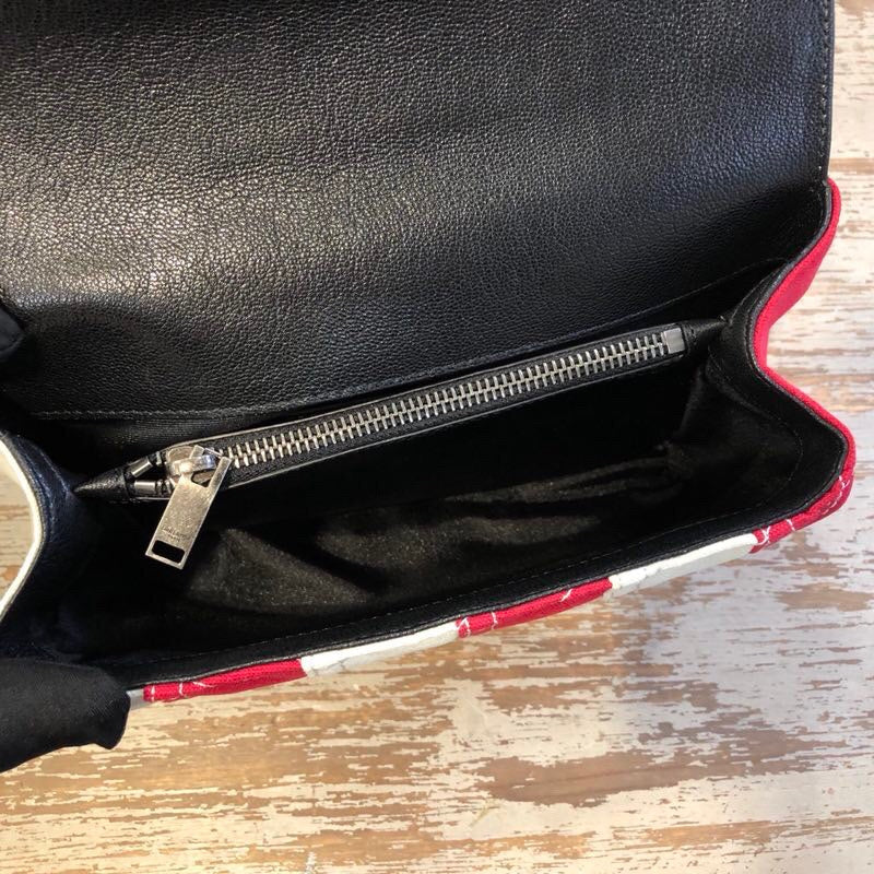 Amelia - YSL Bag - 2216