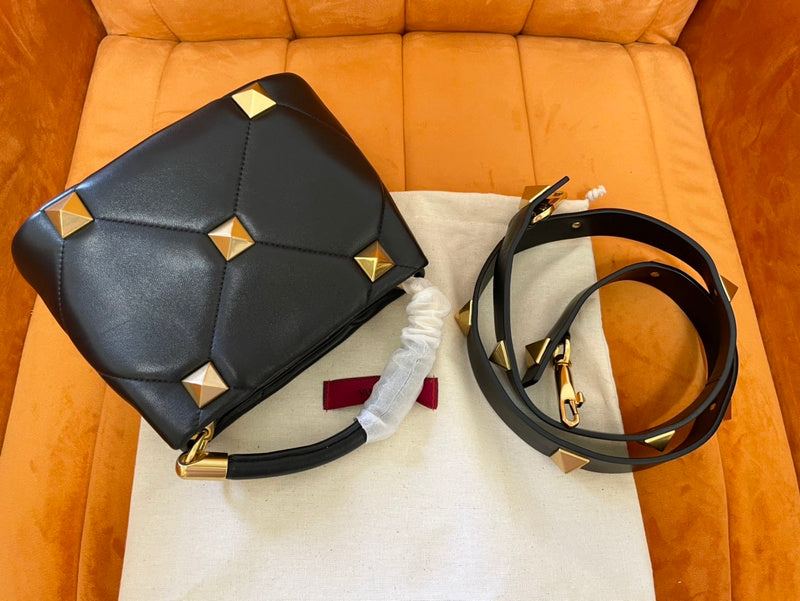 VAL LUXURY BAGS - FOR FASHION LOVERS  AFFORDABLE LUXURY BAGS- 1509