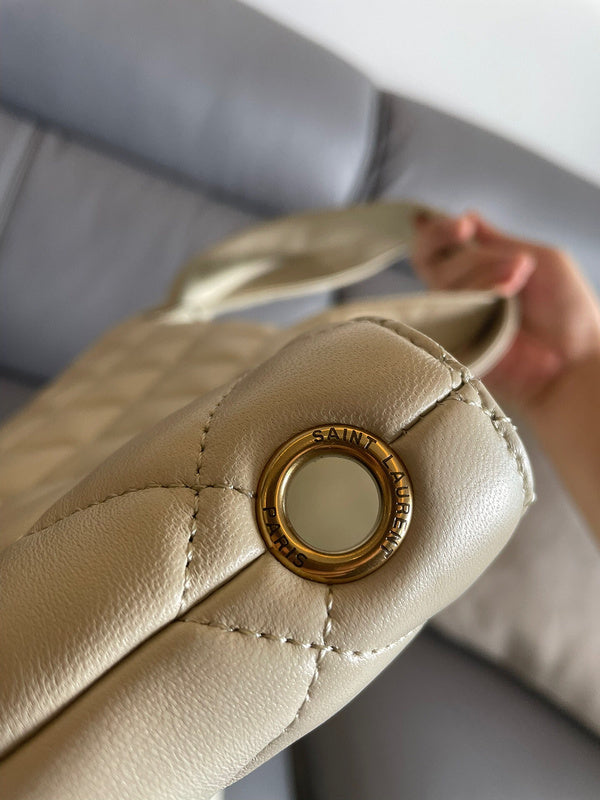 Amelia - YSL Bag - 3718