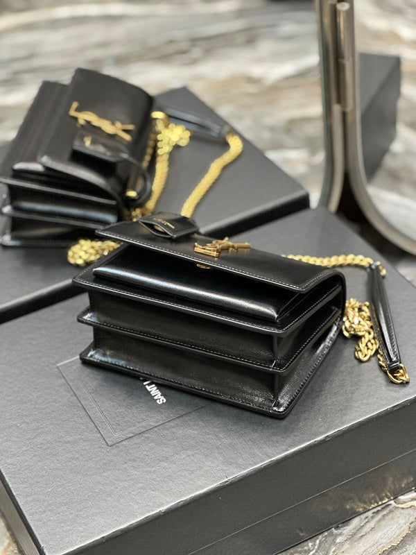 Amelia - YSL Bag - 3971