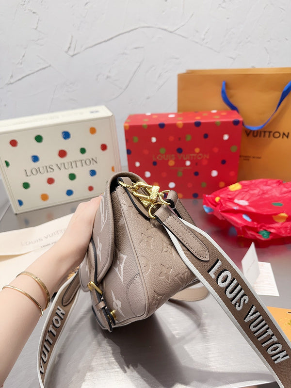 Amelia - LV Bags - 14620