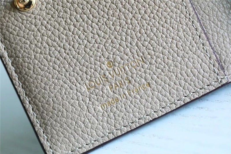 Fan Fashion Lu-Vi bags - 8950