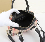 Burberry Bags - Bagsattire   177