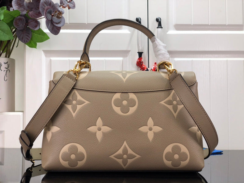 Fan Fashion Lu-Vi Bags - 16728