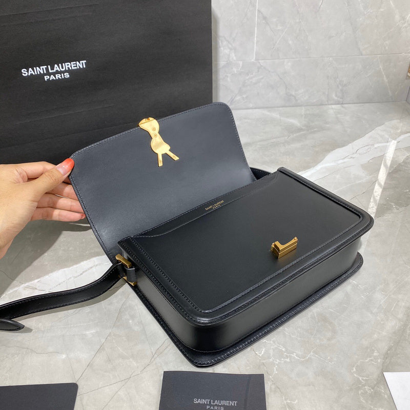 Amelia - YSL Bag - 4110