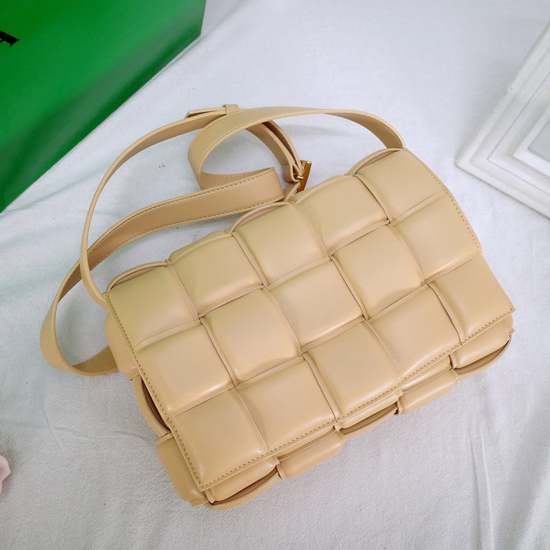 B-VENETA STYLISH HANBAGS FOR WOMEN - 165