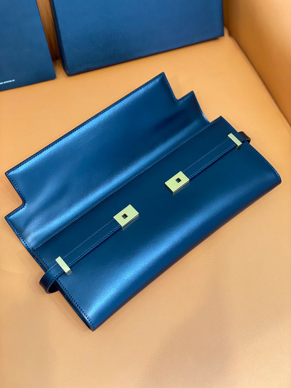 Amelia - YSL Bag - 2368