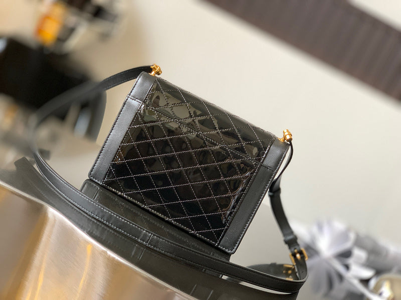 Amelia - YSL Bag - 4197