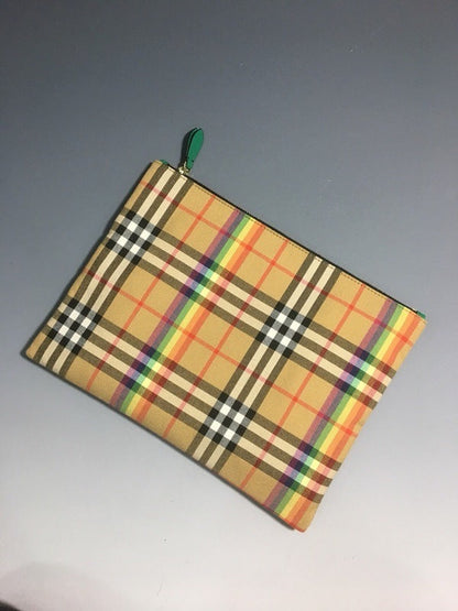 Burberry Bags - Bagsattire   407