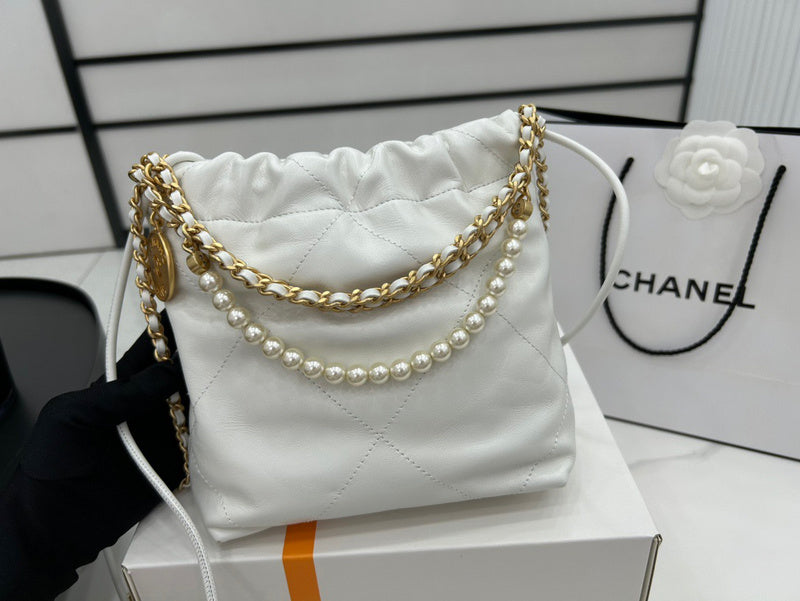 Wellow Bags - Chanel - Bags  - 149