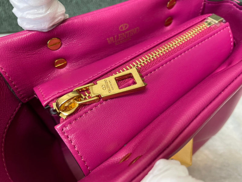 Amelia's Bag Gallery - VEL Bags - 668