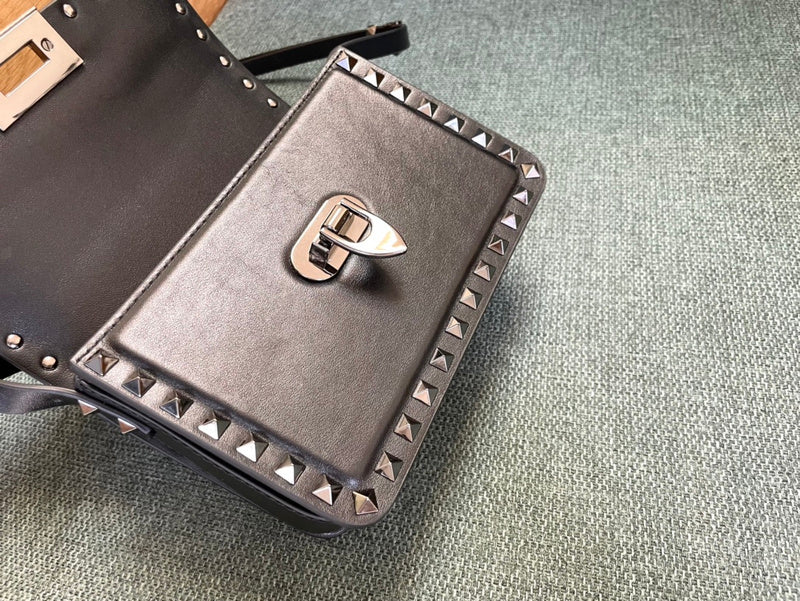 Amelia's Bag Gallery - VEL Bags - 108