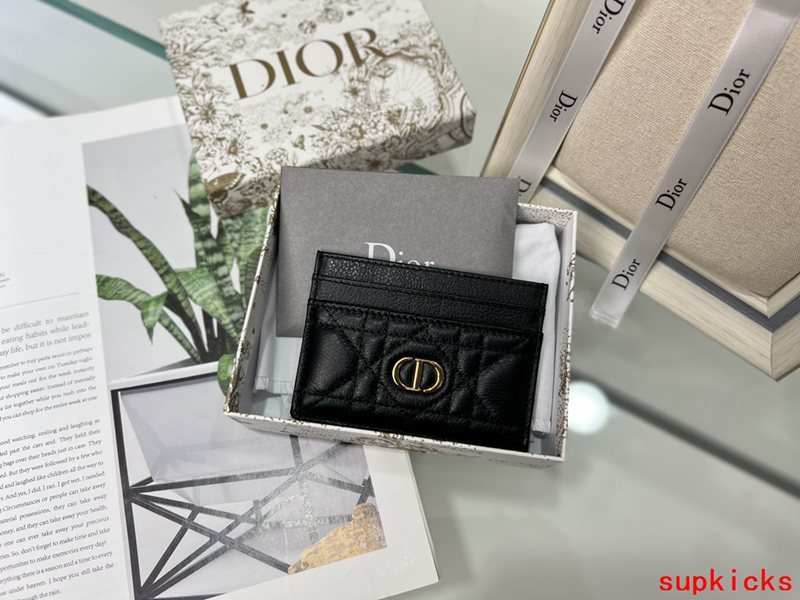 Amelia- Mix Wallets - 242
