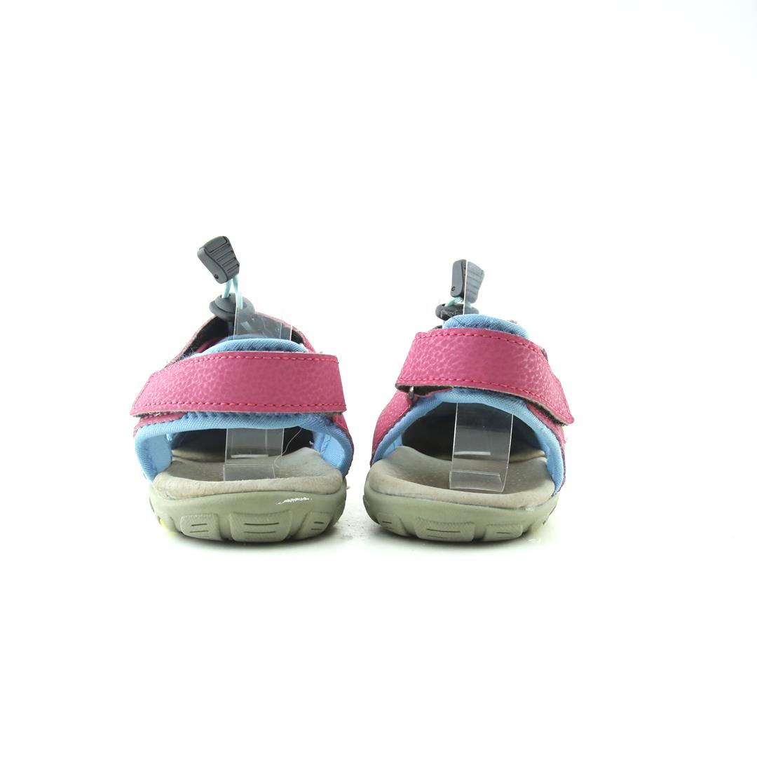 DREAM PAIRS  .