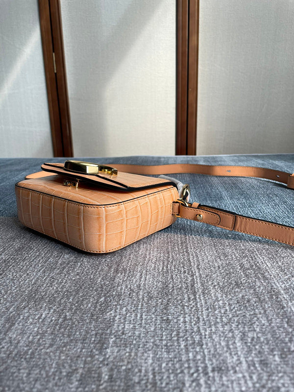 Amelia's Bag Gallery - CLE Bags - 677